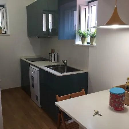 Apartment Center *